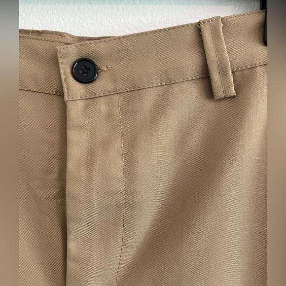 Men’s Tan Dress Pants - Picture 2 of 4